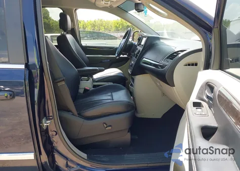 2012 Chrysler Town & Country Touring z USA, uszkodzony, nr VIN 2C4RC1BGXCR252234